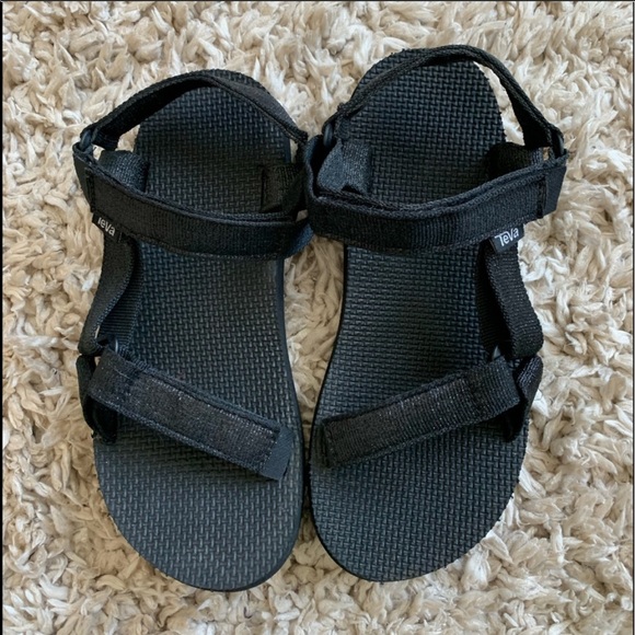 Black Teva Sparkle sandles - Picture 1 of 6